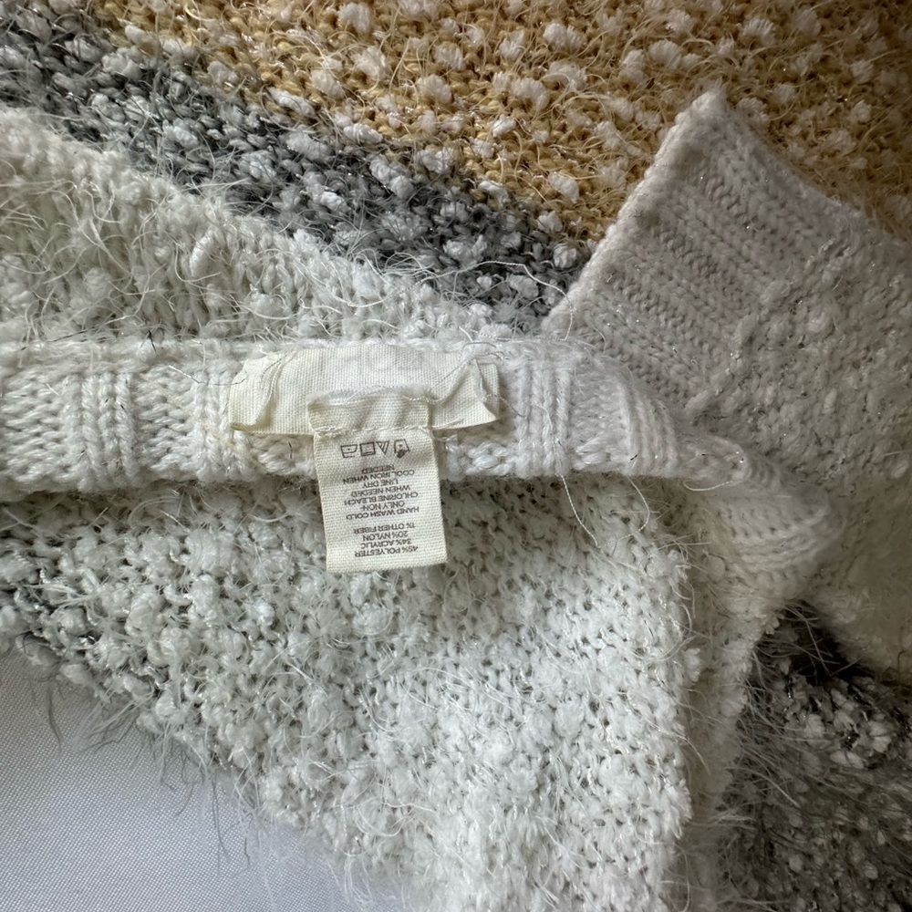 Loft sweater - Picture 2 of 2